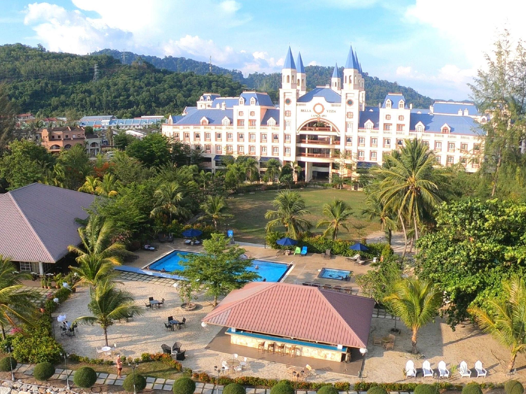 Bella Vista Waterfront Resort, Kuah Langkawi Экстерьер фото